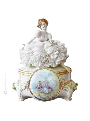 Coffret en porcelaine GIRL Capodimonte fait à la main Made in Italy