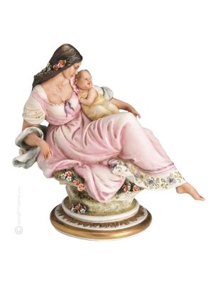 MÈRE AVEC BÉBÉ Statuette figurine en porcelaine de Capodimonte faite à la main en Italie