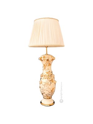 Lampe de table artistique en céramique de style baroque, détail en or 24 carats, Made in Italy