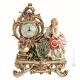 Horloge de table LADY ON BENCH en porcelaine de Capodimonte, artisanat Made in Italy